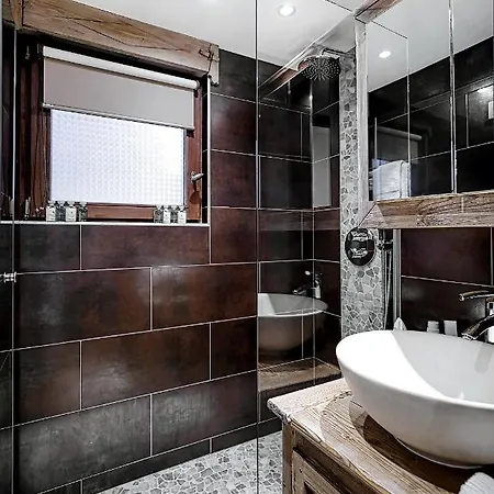 Les Bouquetins Apartment